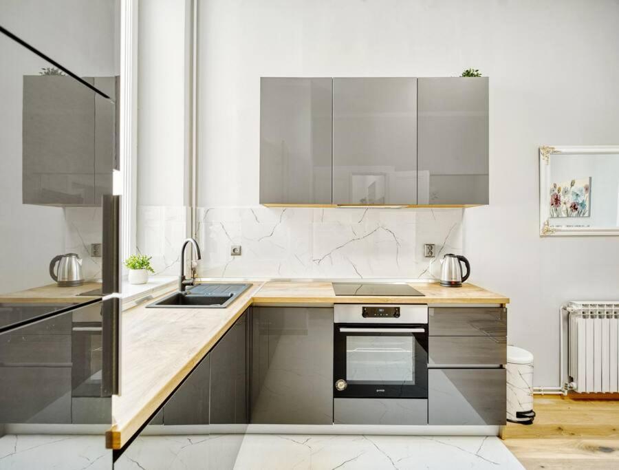 City Twenty 2Bdr Apartment By Irundo Zagreb Exterior foto